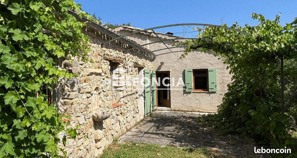 Maison 3 pièces 155 m² · à Champtercier · 155 m² · 410 000 €