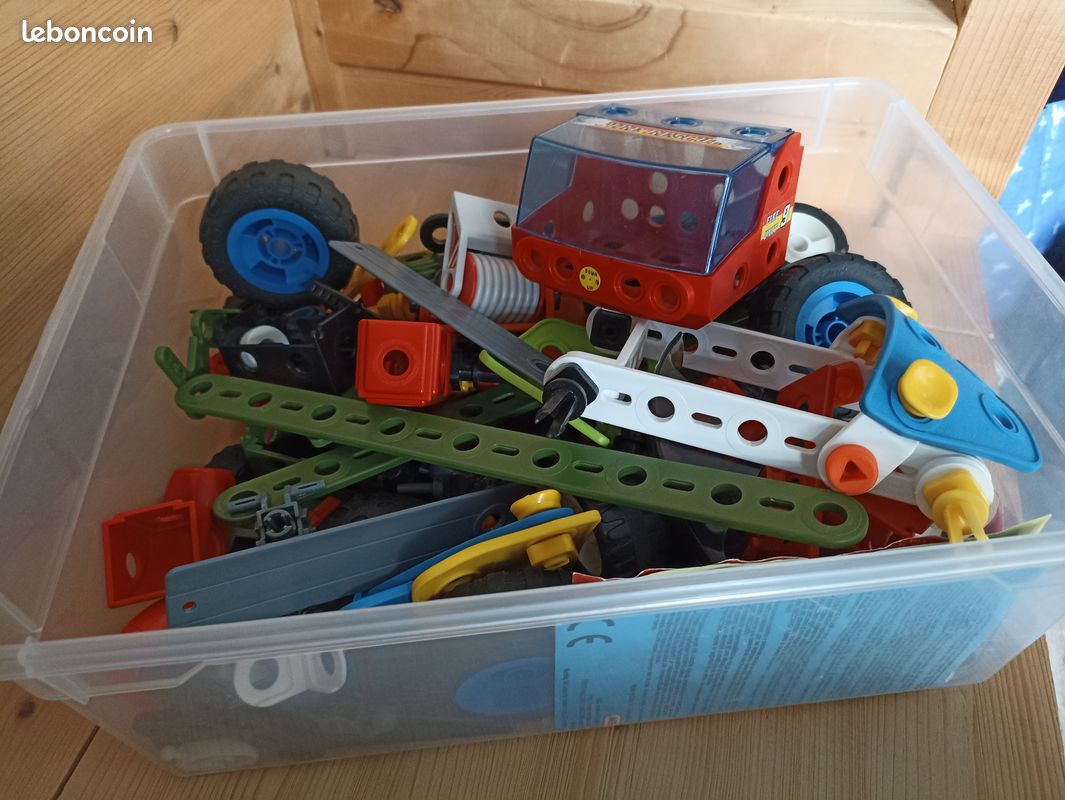 Meccano (image 1)