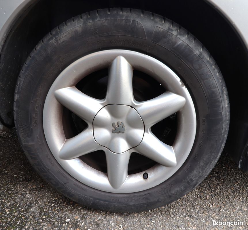 PEUGEOT 406 COUPE V6 3.0 195 Ch PACK CUIR SIEGES ELECTRIQUES (image 17)