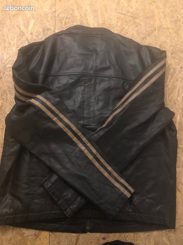 Vestes 40 (image 3)