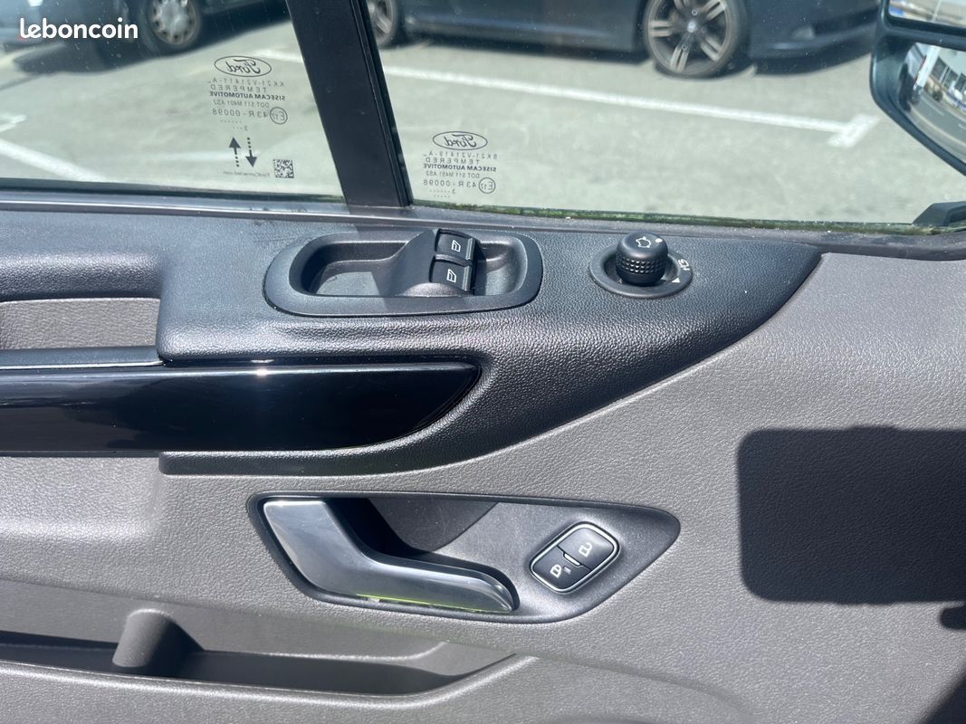 Ford transit custom cabine approfondie 320 l2h1 2.0 ecoblue 130 bva limited prix ttc/tva recuperable (image 24)