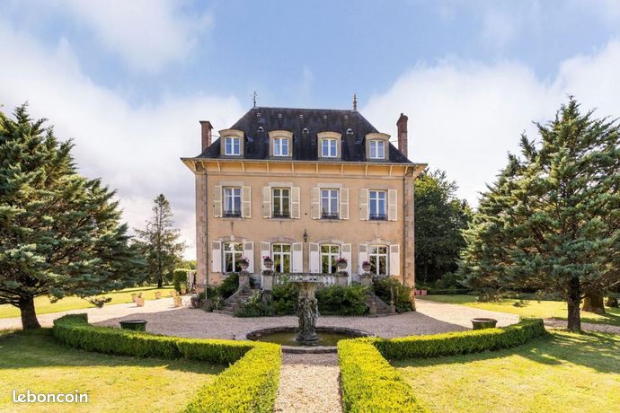 Maison 12 pièces 508 m²