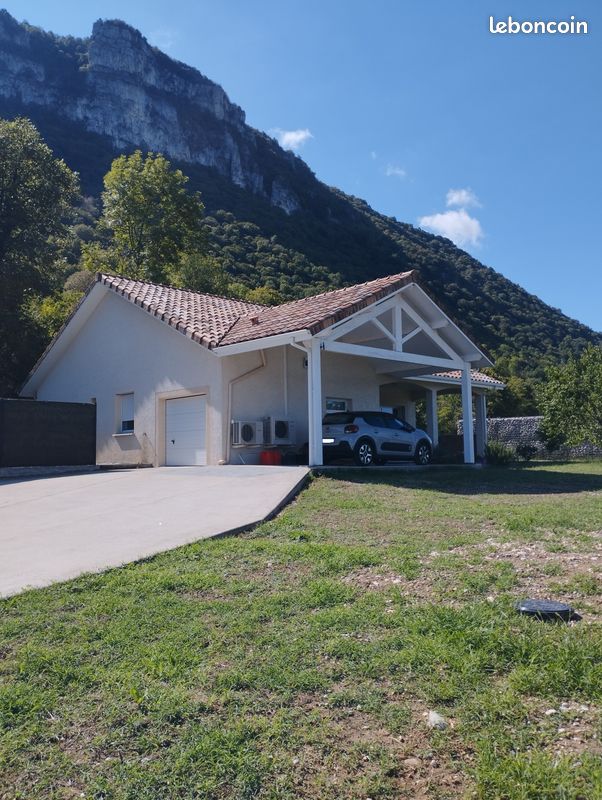 Maison 4 pièces 94 m² · à Cognin-les-Gorges · 94 m² · 289 000 €