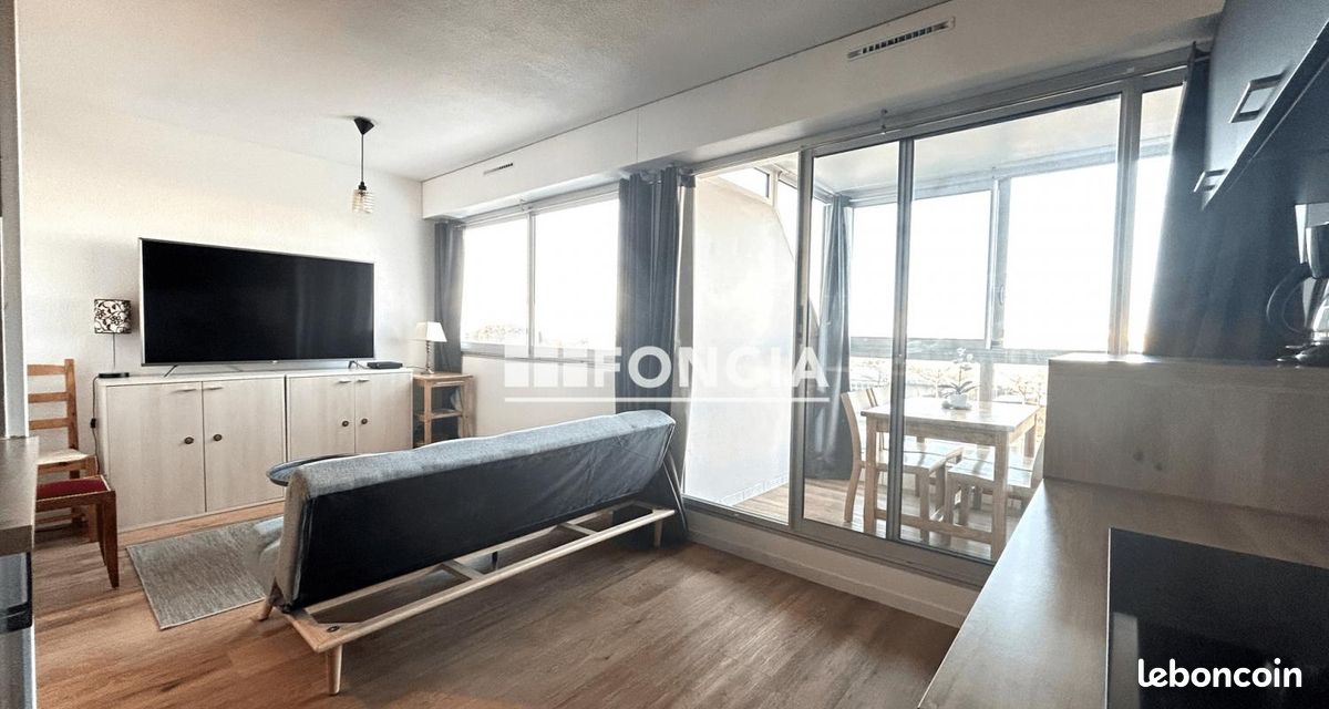 Appartement 1 pièce 29 m² - La Rochelle 17000 (image principale 3)