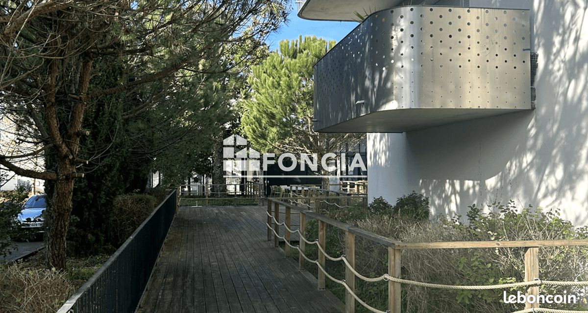 Appartement 2 pièces 45 m² · à Cenon · 45 m² · 90 000 €