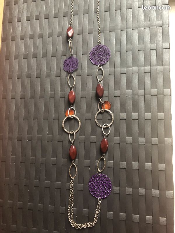 Collier sautoir ( prix négociable ) (image 1)