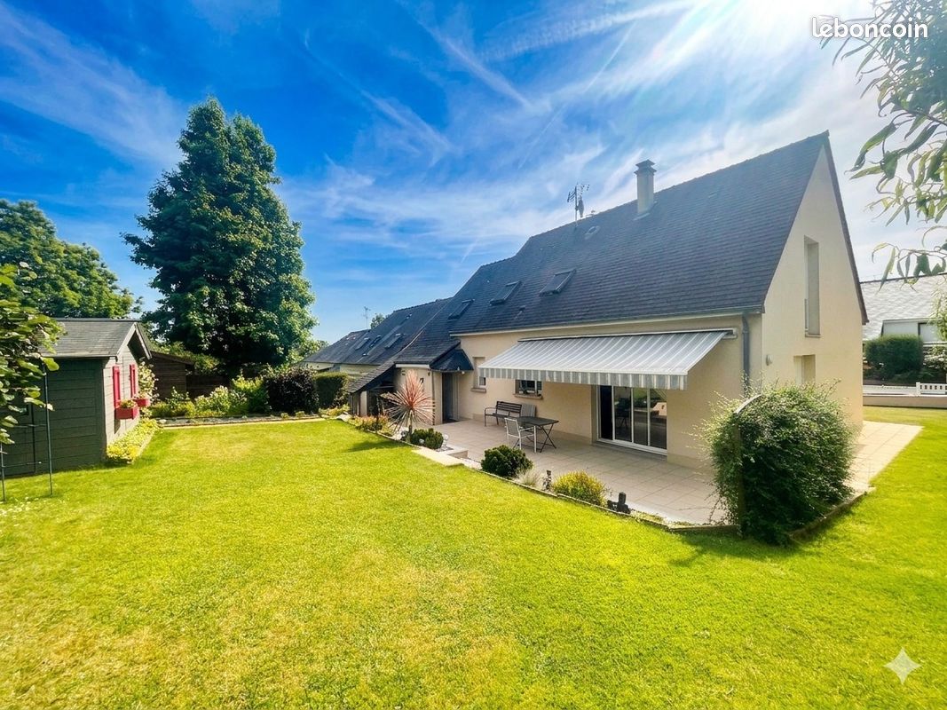 Maison 6 pièces 132 m² · à Laval · 132 m² · 325 500 €