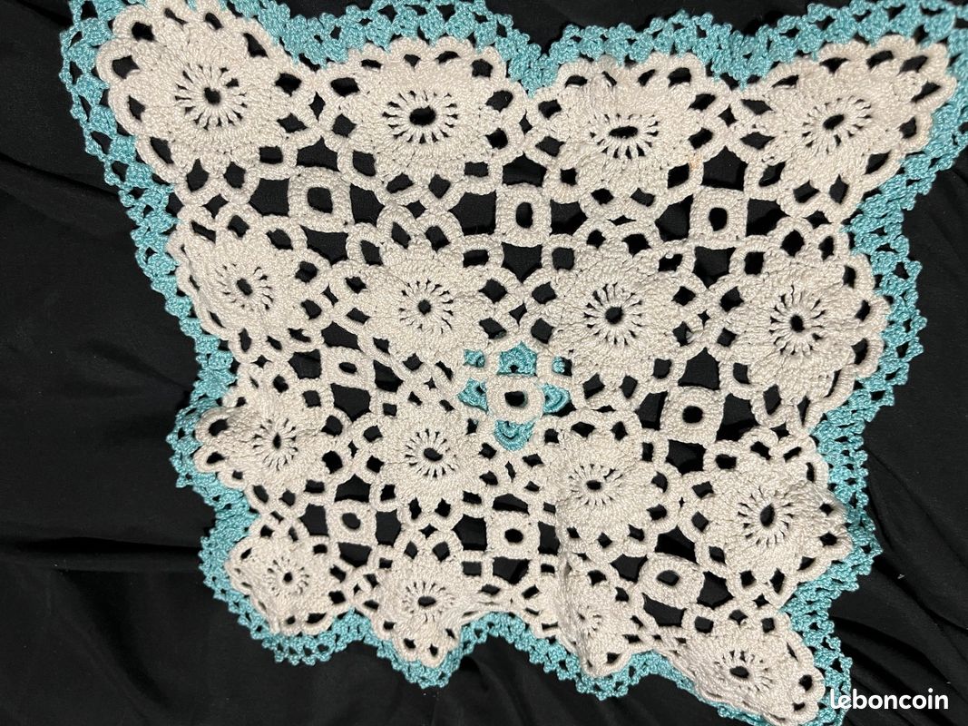 Dessous de table/vase en crochet (image 2)