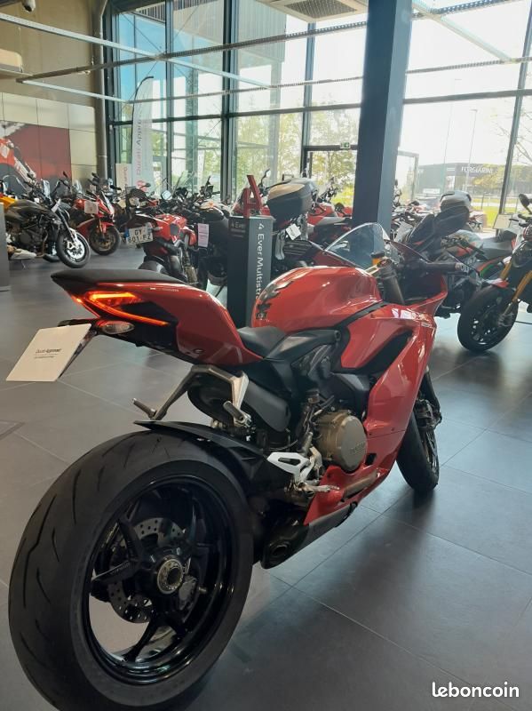 Ducati PANIGALE 1299 (image 4)