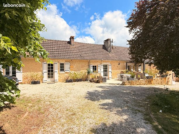 Propriété 9 pièces 177 m²