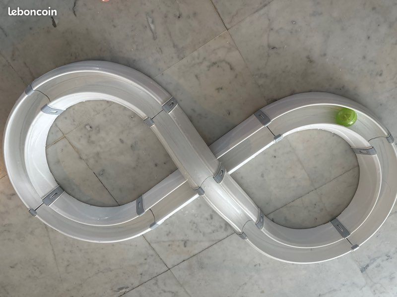 Circuit de jeu Flashlight pour chat blanc / gris (image 1)
