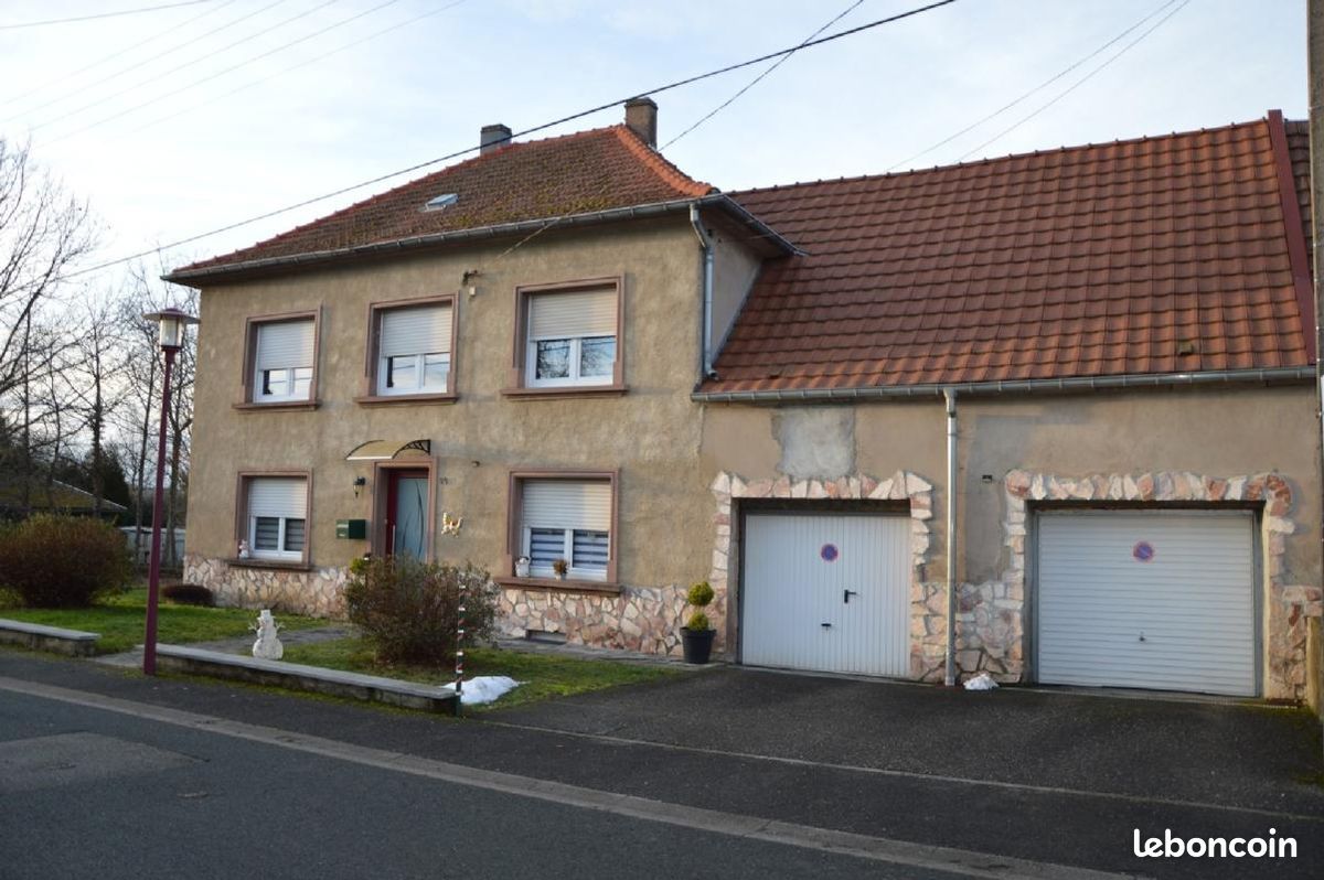 Maison 7 pièces 147 m² · à Enchenberg · 147 m² · 143 000 €