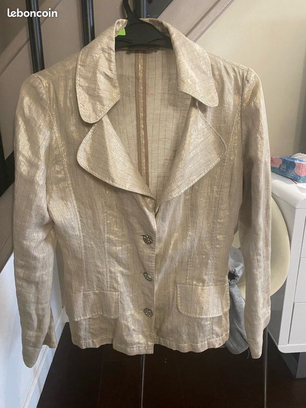 Veste dorée (image 1)
