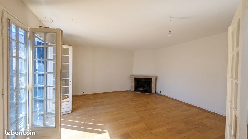 Appartement 4 pièces 92 m² · à Bordeaux · 92 m² · 296 000 €