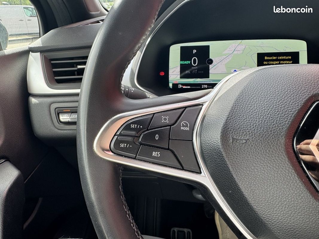 Renault CAPTUR II 1.6 E-TECH FULL HYBRID 145CH EVOLUTION (image 18)