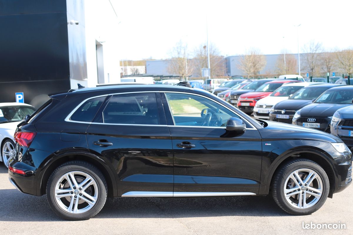 AUDI Q5 2.0 tdi 163 s tronic 7 quattro s line (image 8)