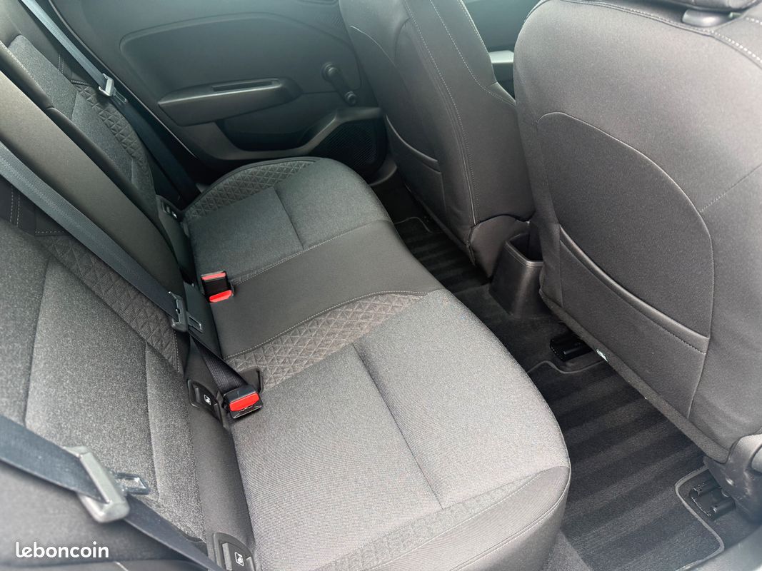 Renault clio v busines dci 85ch (image 6)
