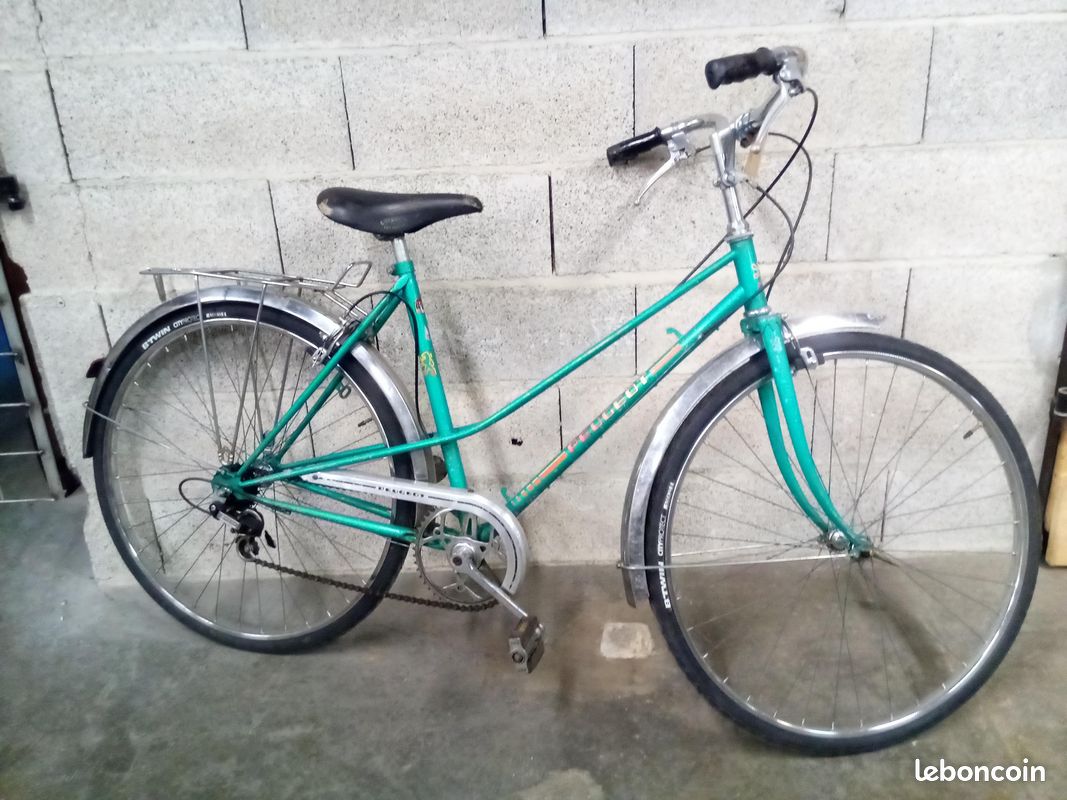 Vélo de ville vintage Peugeot (image 1)