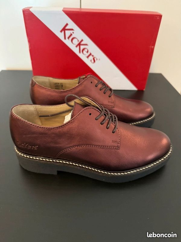 Kickers derby oxfork violet métallisé taille 36 Neuf dans son