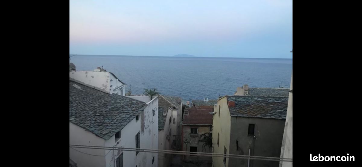 Appartement 2 pièces 50 m² · à Bastia · 50 m² · 910 €