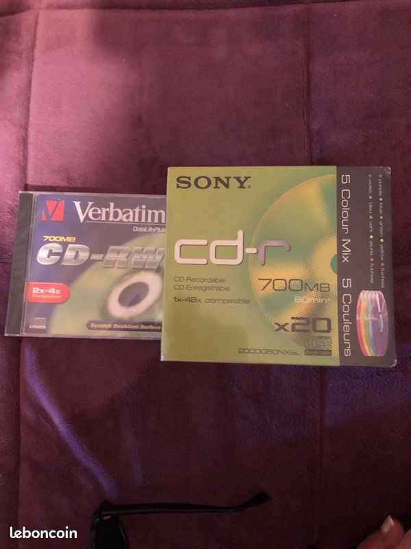 Vend 21 Cd -R : Cd enregistrables 20 en sony et 1 verbatim (image 1)