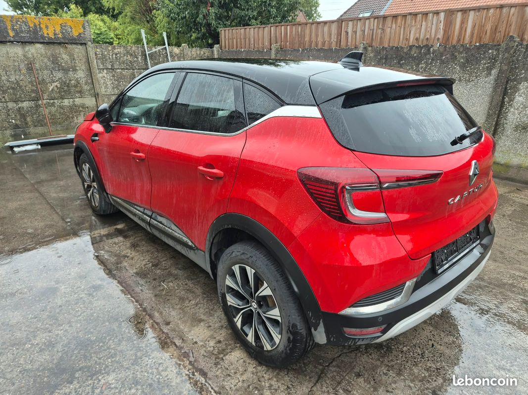 Renault captur techno ful options 30.000 km (image 4)