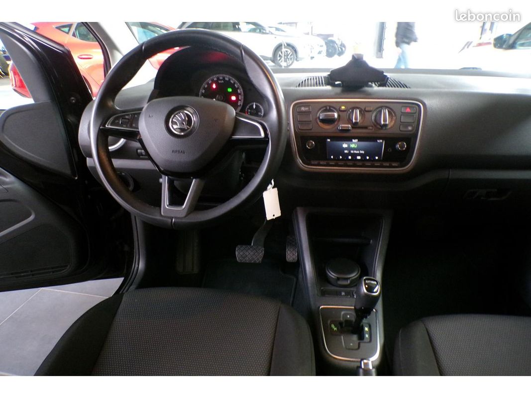 SKODA CITIGO 1.0 12V MPI - 75 - BV ASG5 S&S BERLINE Edition PHASE 2 (image 13)