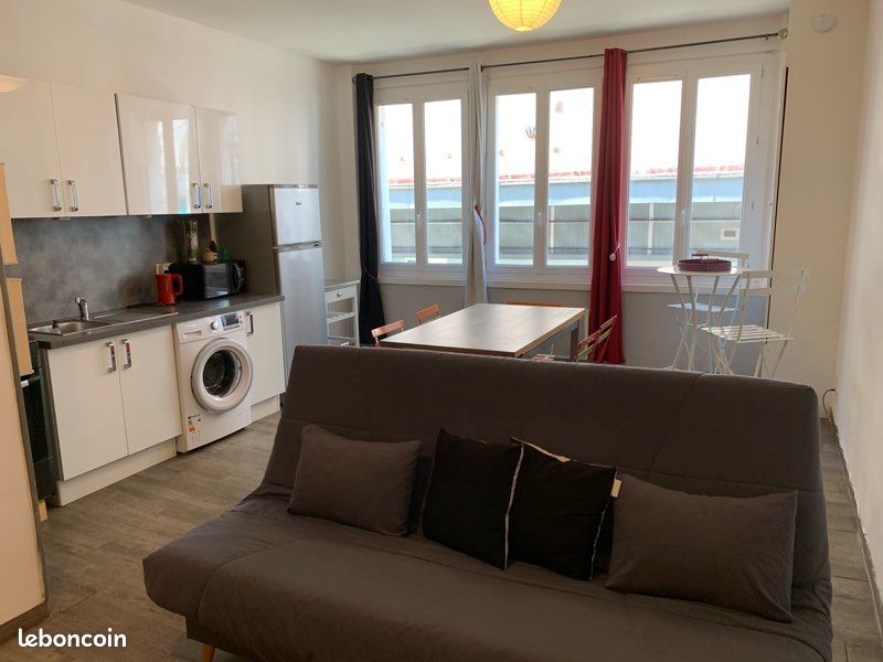 Appartement 1 pièce 43 m² · à Alès · 43 m² · 440 €