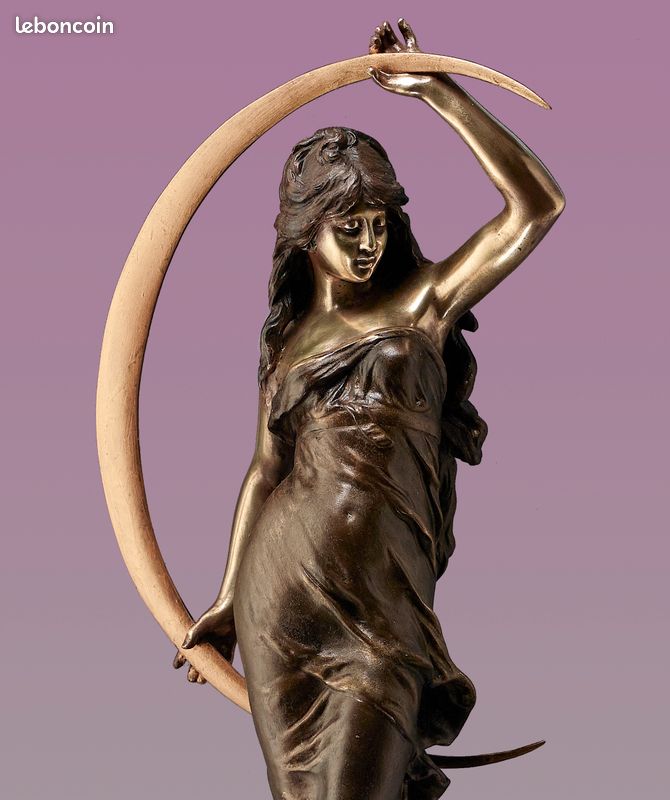 Auguste MOREAU - BRONZE ANCIEN - L'AURORE 49 CM (image 5)