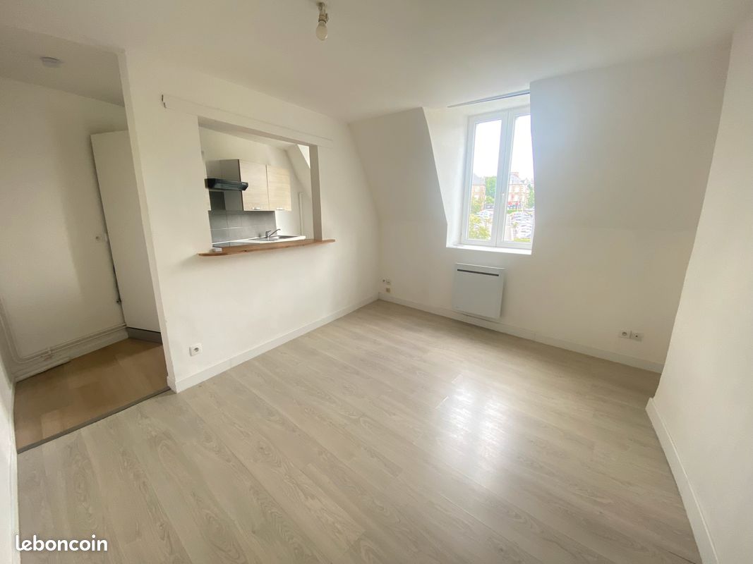 Appartement 3 pièces 53 m² · à Flers · 53 m² · 550 €