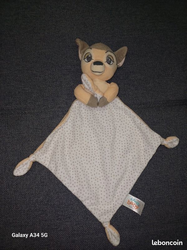 Doudou bambi biche faon Jeux Jouets