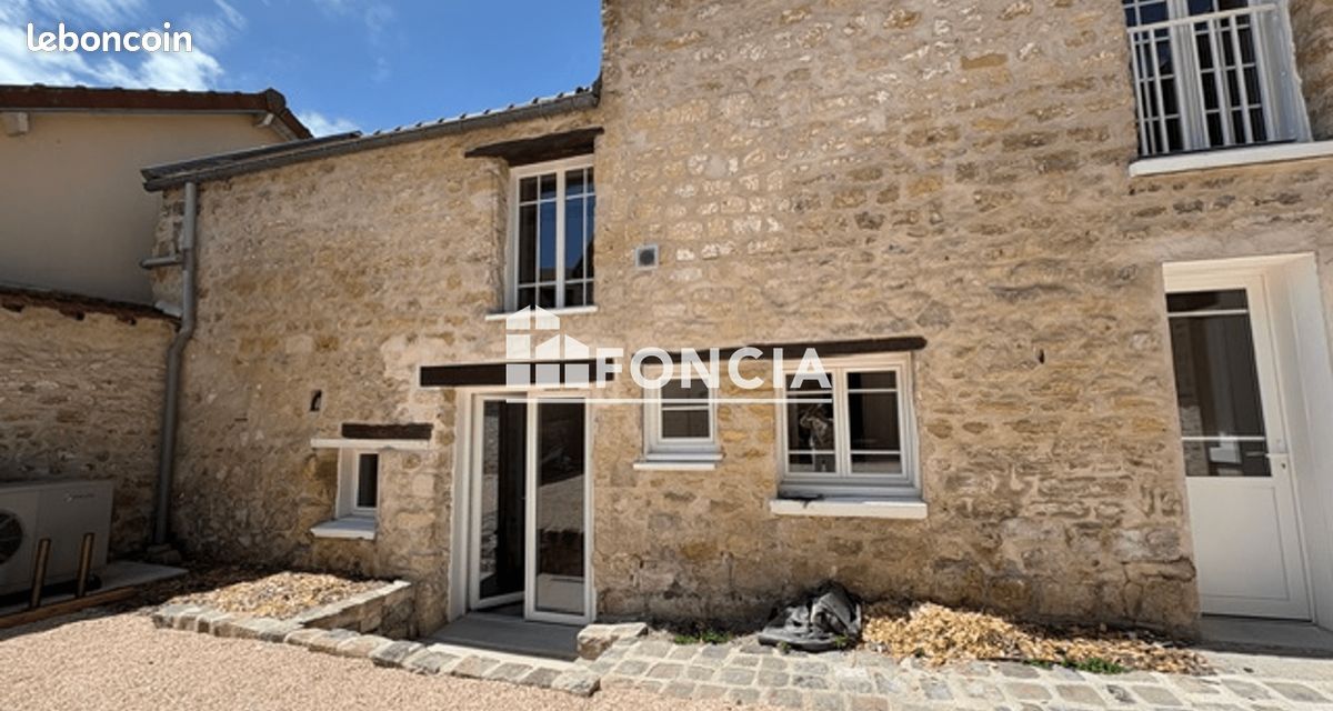 Appartement 2 pièces 49 m² · à Éragny · 49 m² · 830 €