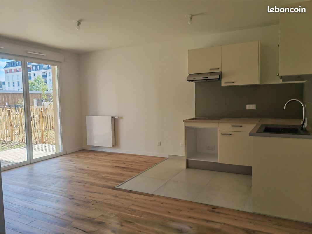 Appartement 2 pièces 46 m² · à Pontoise · 45,5 m² · 961 €