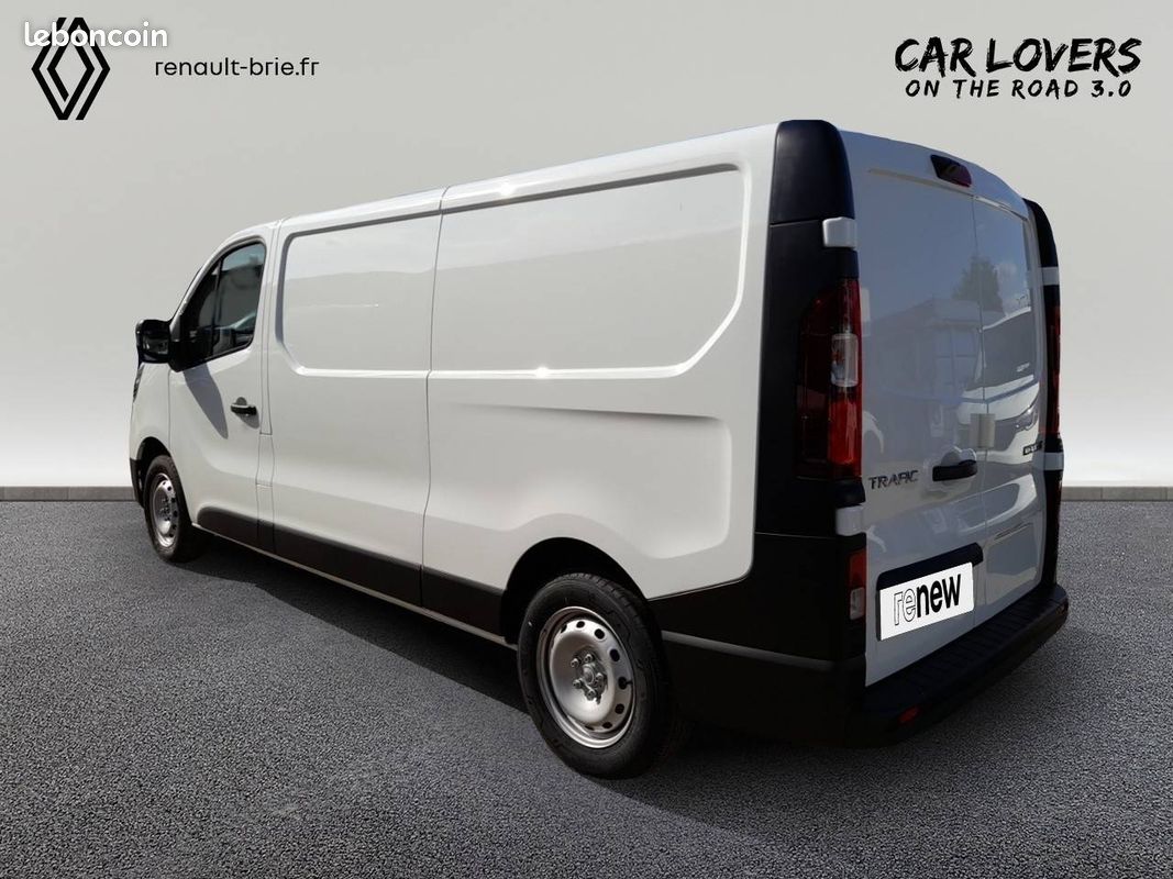 Renault trafic fgn l2h1 3t blue dci 130 gsr2 extra (image 2)