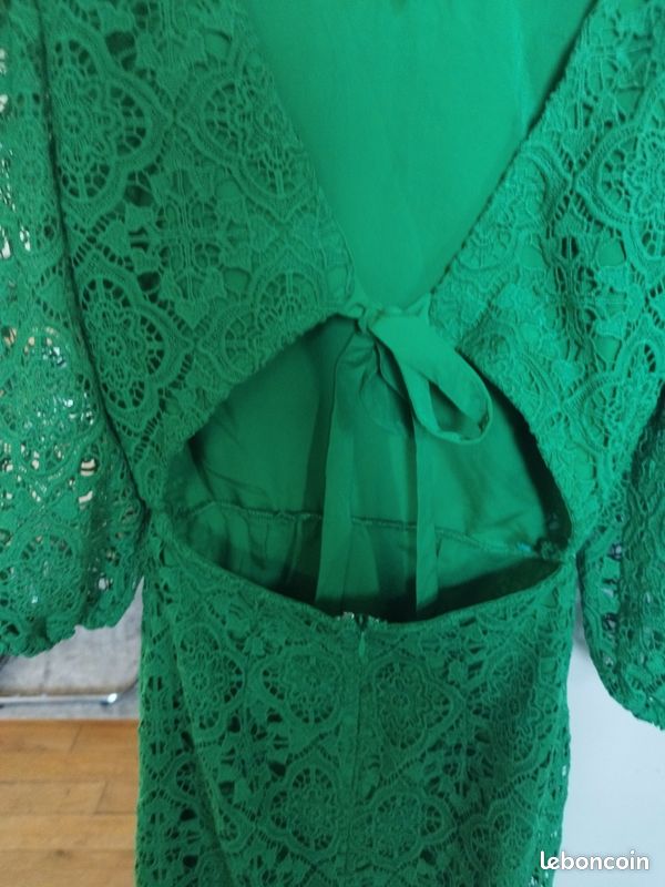 Robe dentelle verte (image 6)