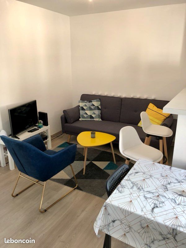 Appartement 3 pièces 44 m² · à Toulon · 44 m² · 415 €/mois