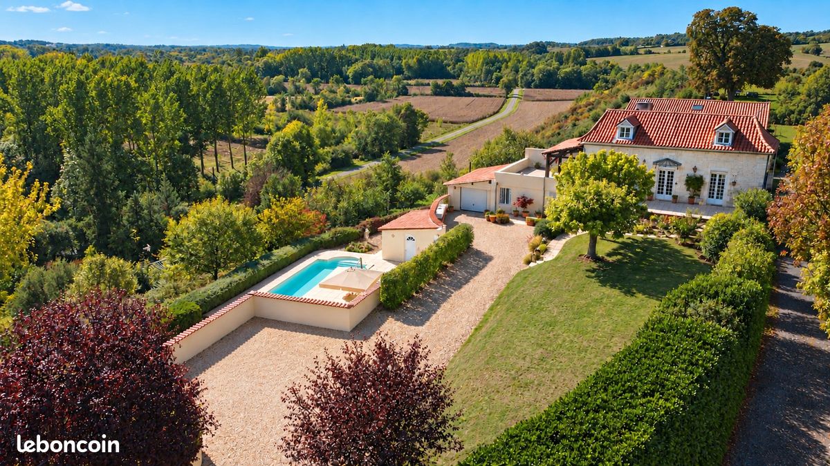 Maison 5 pièces 134 m² · à Saint-Séverin · 134 m² · 298 000 €