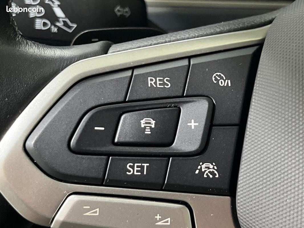 Volkswagen T-Roc 1.5 TSI EVO 150 Start/Stop DSG7 Style (image 21)