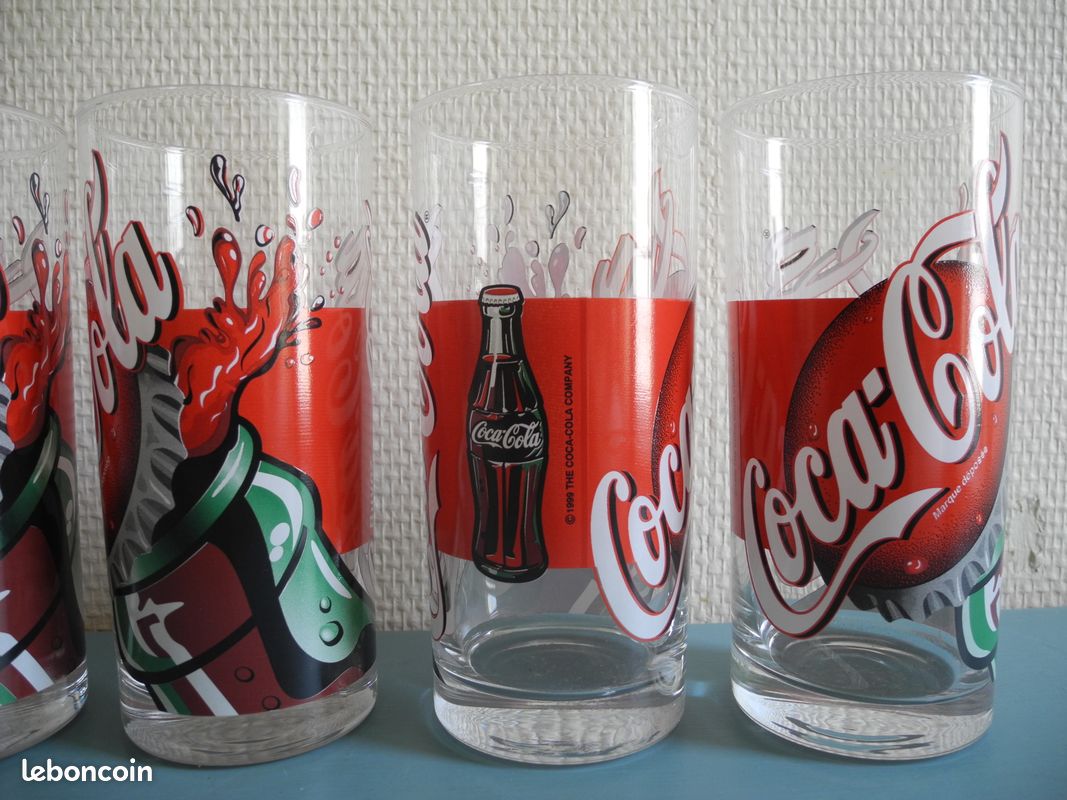 Objets publicitaires Coca-Cola de collection en verre Objets publicitaires Coca-Cola de collection en verre