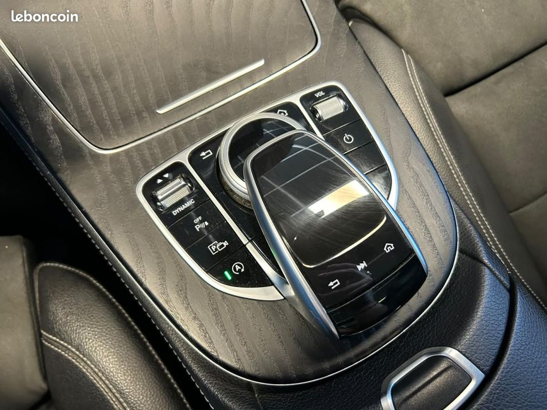 MERCEDES CLASSE E E 220 D - BVA 9G-Tronic BERLINE - AMG Line - TOIT OUVRANT - CAMERA 360 - ENTRETIEN COMPLET - 2EME (image 34)