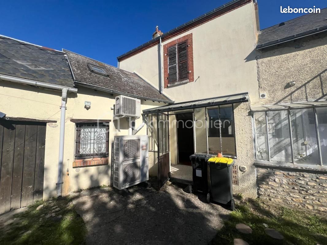 Maison 5 pièces 130 m² · à Angerville · 130 m² · 129 500 €