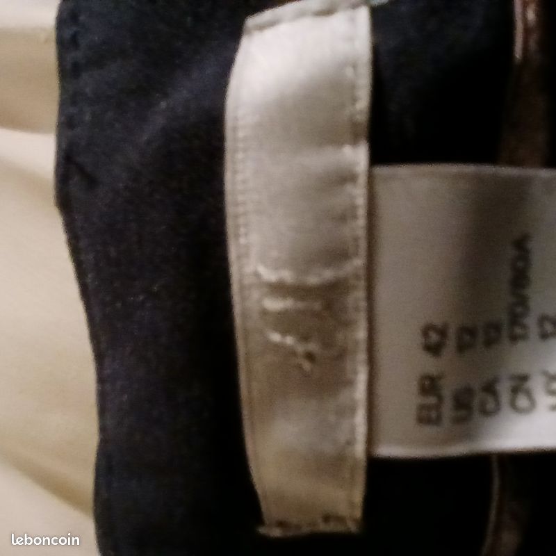 Pantalon fonce n° 532 (image 3)