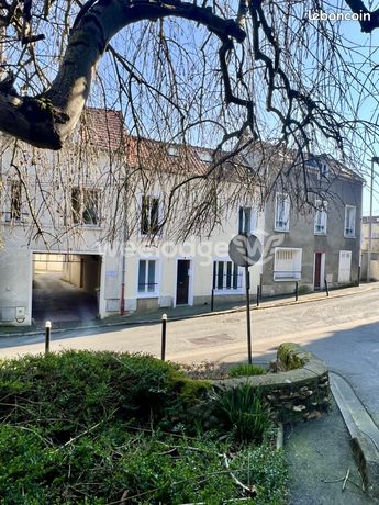 Immeuble 117 m² Groslay
