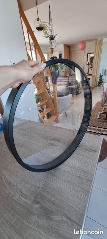 Cadre metal et verre (image 1)