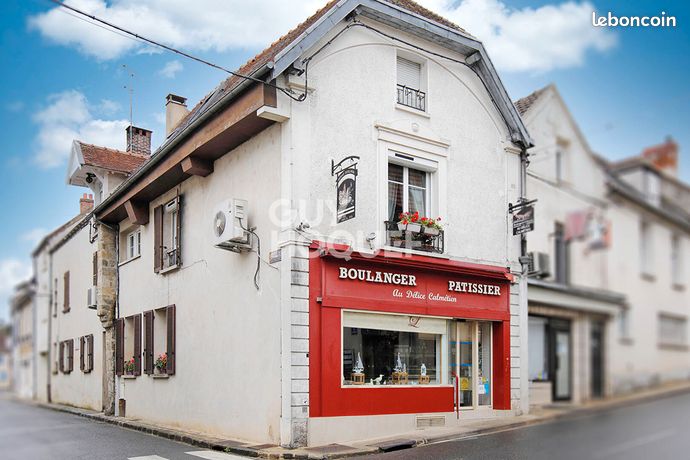 Immeuble 8 pièces 209 m²