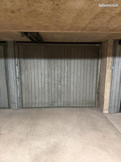 Parking 13 m² · à Strasbourg · 13 m² · 90 €