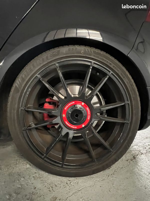 VOLKSWAGEN Golf GTI Edition PIRELLI 2.0L 235 ch - 2008 - 158 000 km - SUIVI COMPLET - MODELE RARE - REGULATEUR - PHARES LED - ALARME (image 21)
