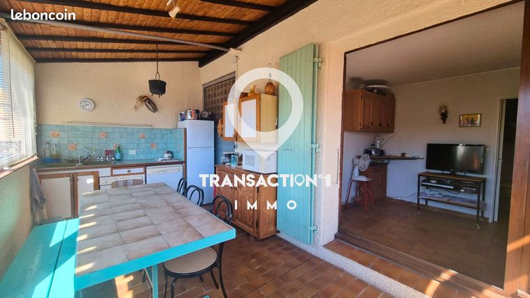 Studio 1 pièce 33 m²
