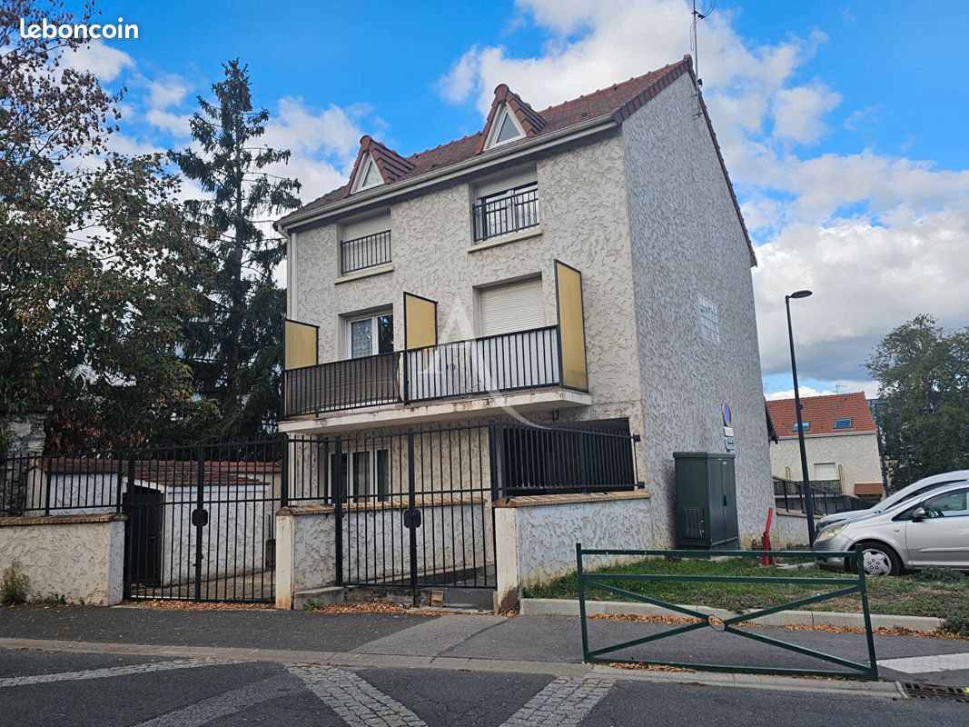 Appartement 1 pièce 25 m² · à Orsay · 25 m² · 725 €/mois