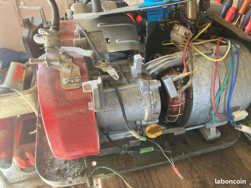 Moteur groupe électrogène (image 1)